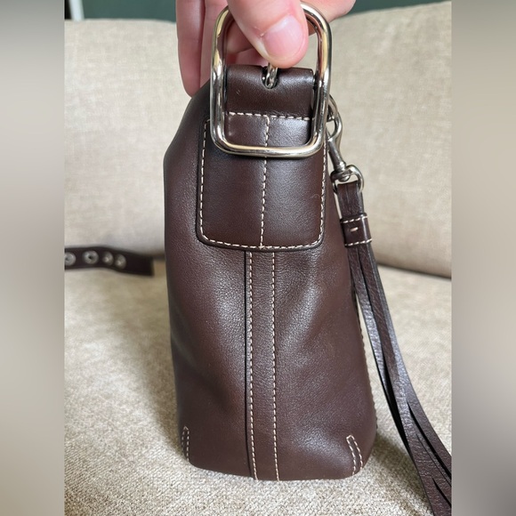 Vintage Y2K Coach East West Legacy Tassel Shoulder Leather Purse - Picture 2 of 10